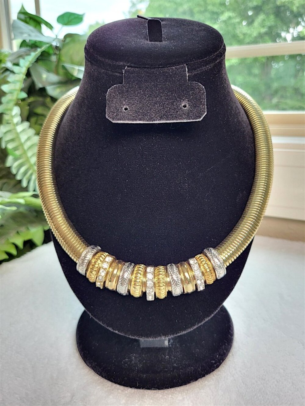 Gold Tone Ribbed Collar Necklace with Rhinestone Accents